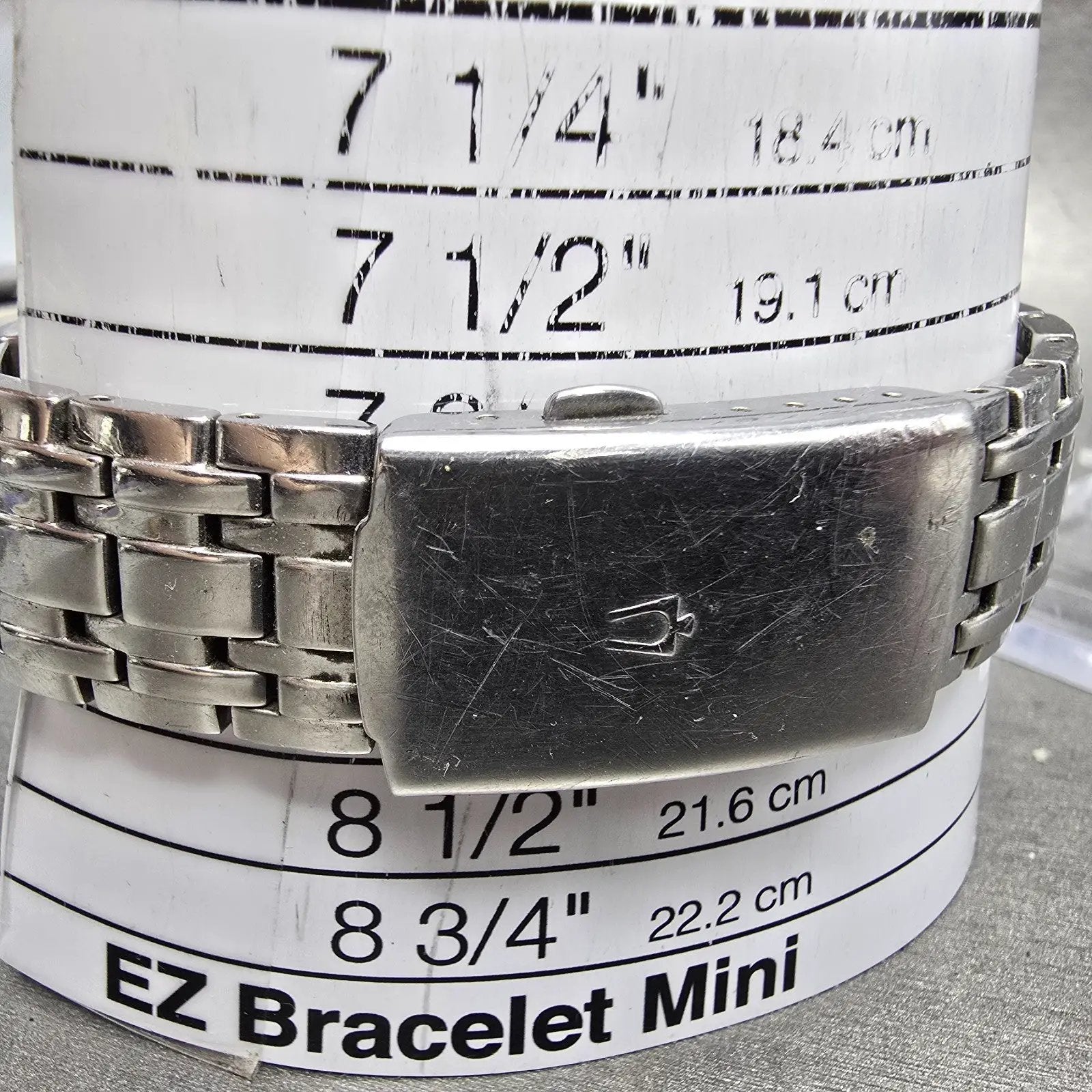 Bulova Watch Men 36mm Silver Dial Silver Tone Daydate Round 96C22 New Battery10