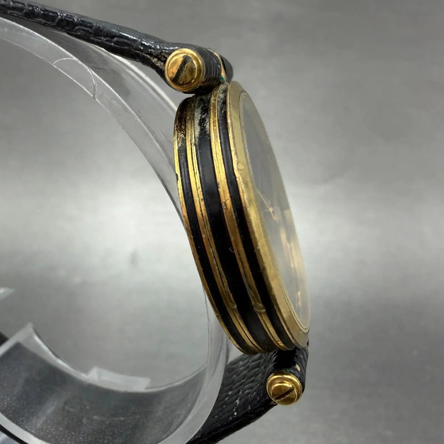 Gucci 2000M Watch Men 30mm Black Dial Gold Plated Leather Round New Battery VTG23