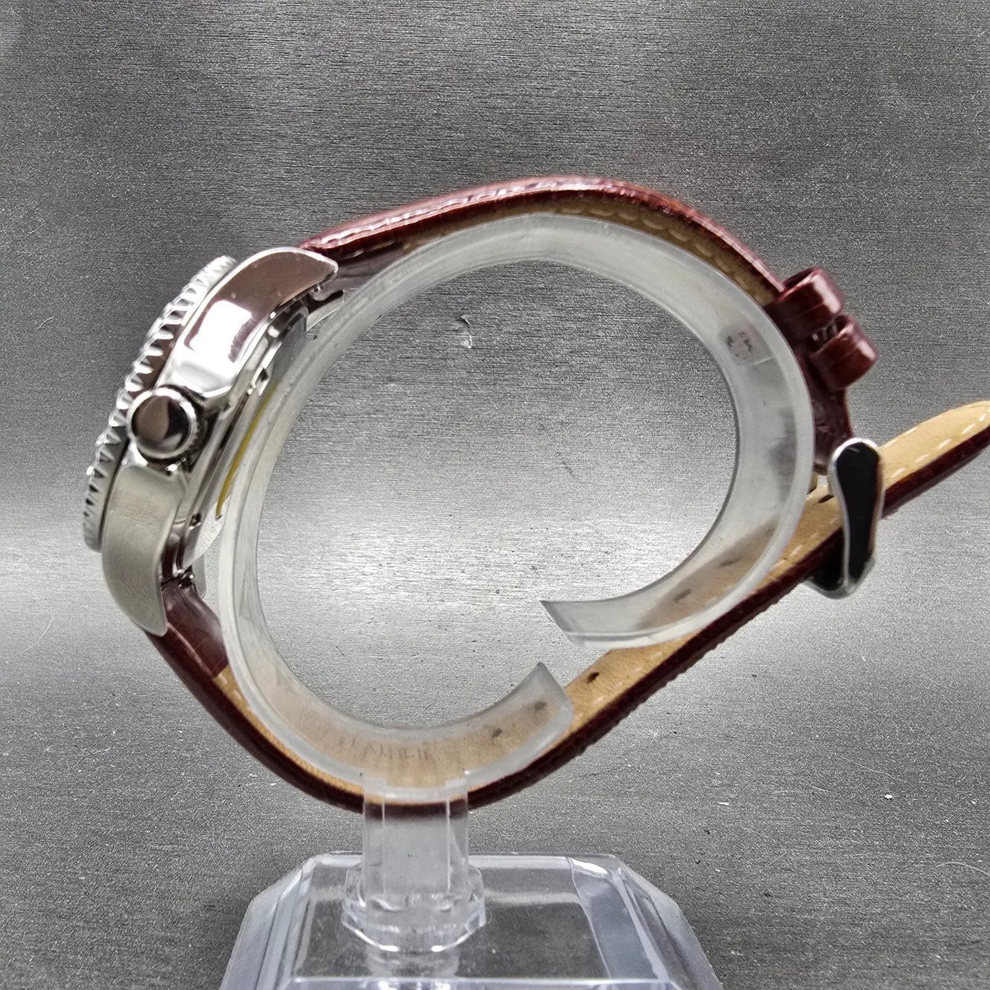 Invicta Wildflower Dive Watch Women 34mm MOP Dial Silver Tone Date 4396 New Batt6