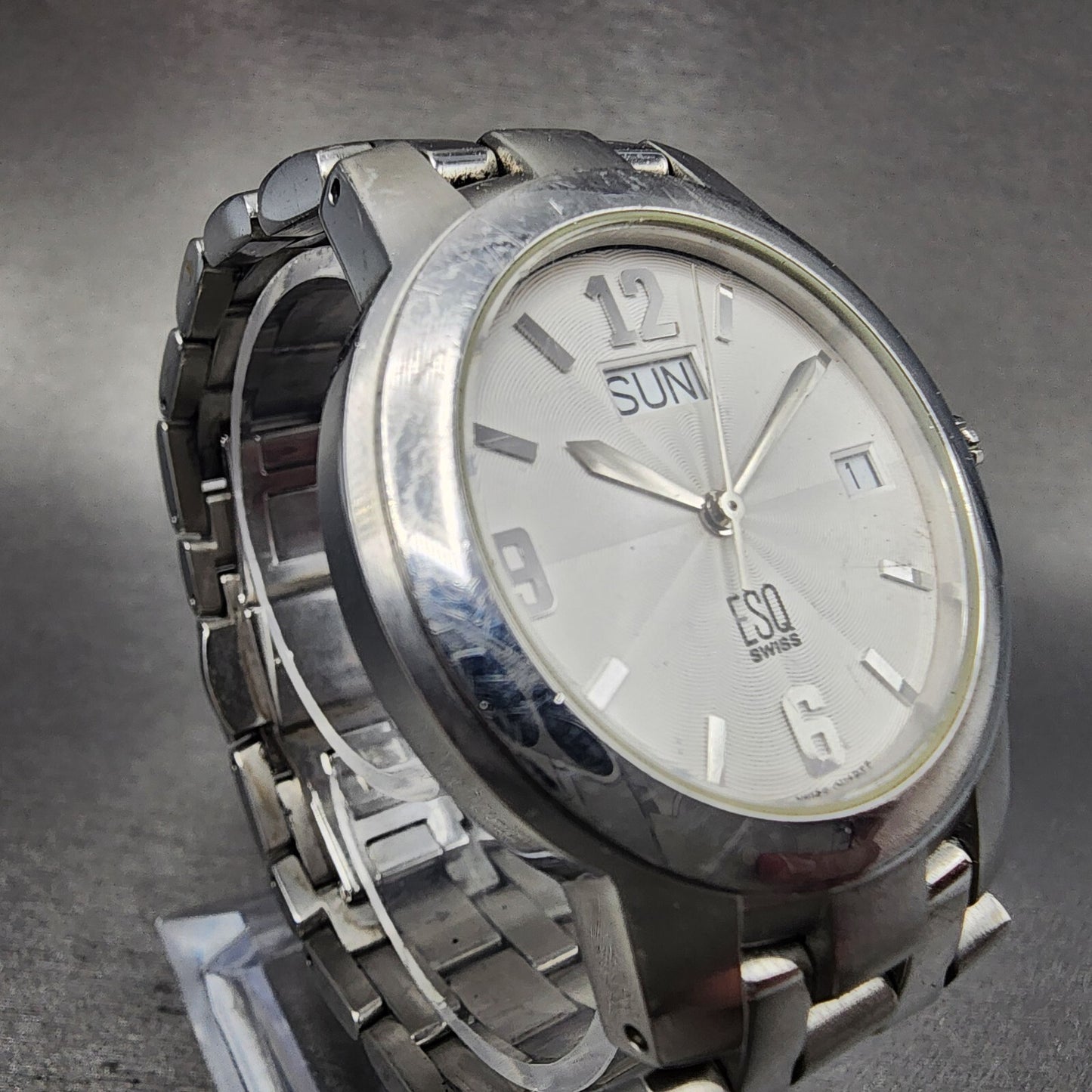 ESQ Daydate Watch Men 37mm White Dial Stainless Steel E5312 Round PARTS4