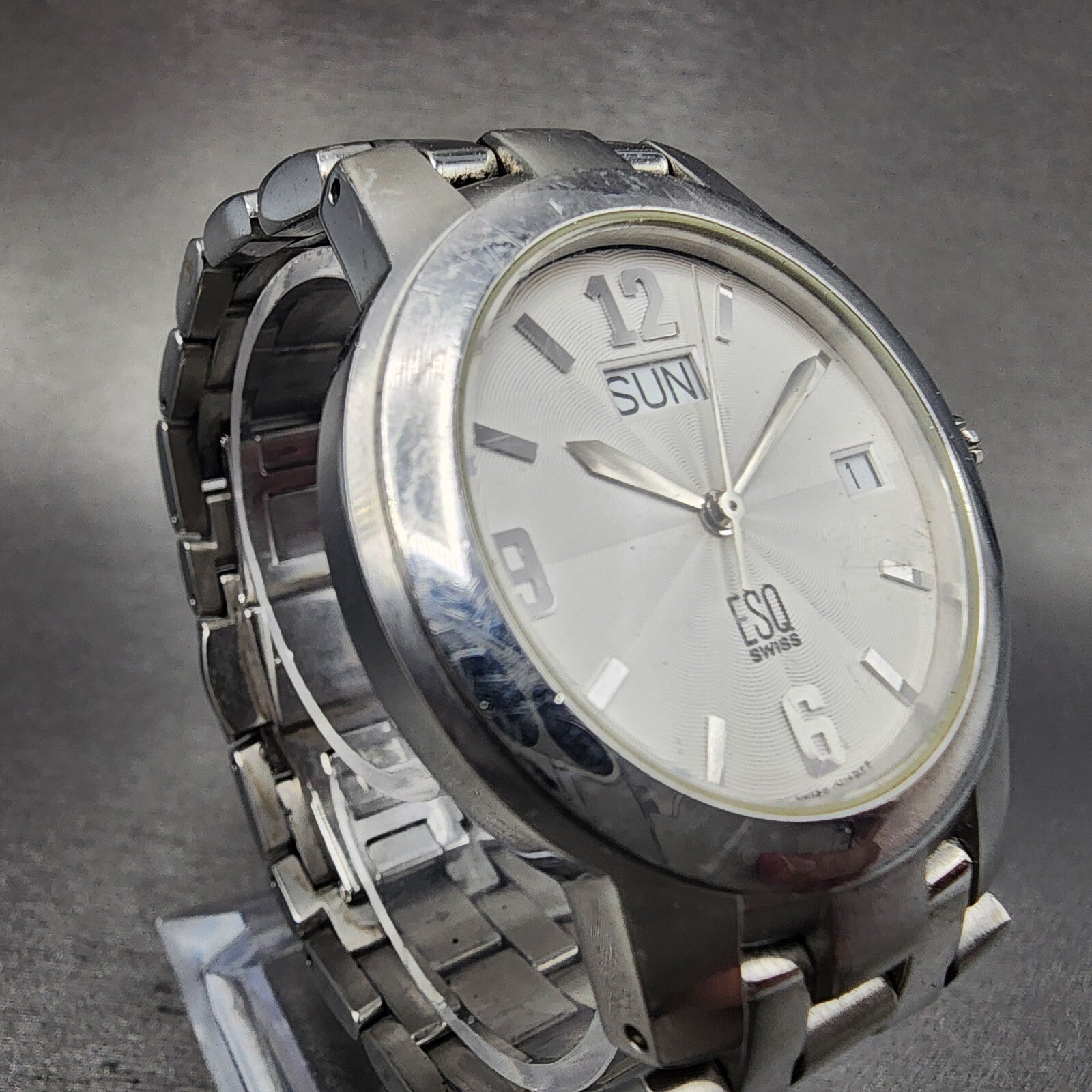 ESQ Daydate Watch Men 37mm White Dial Stainless Steel E5312 Round PARTS4