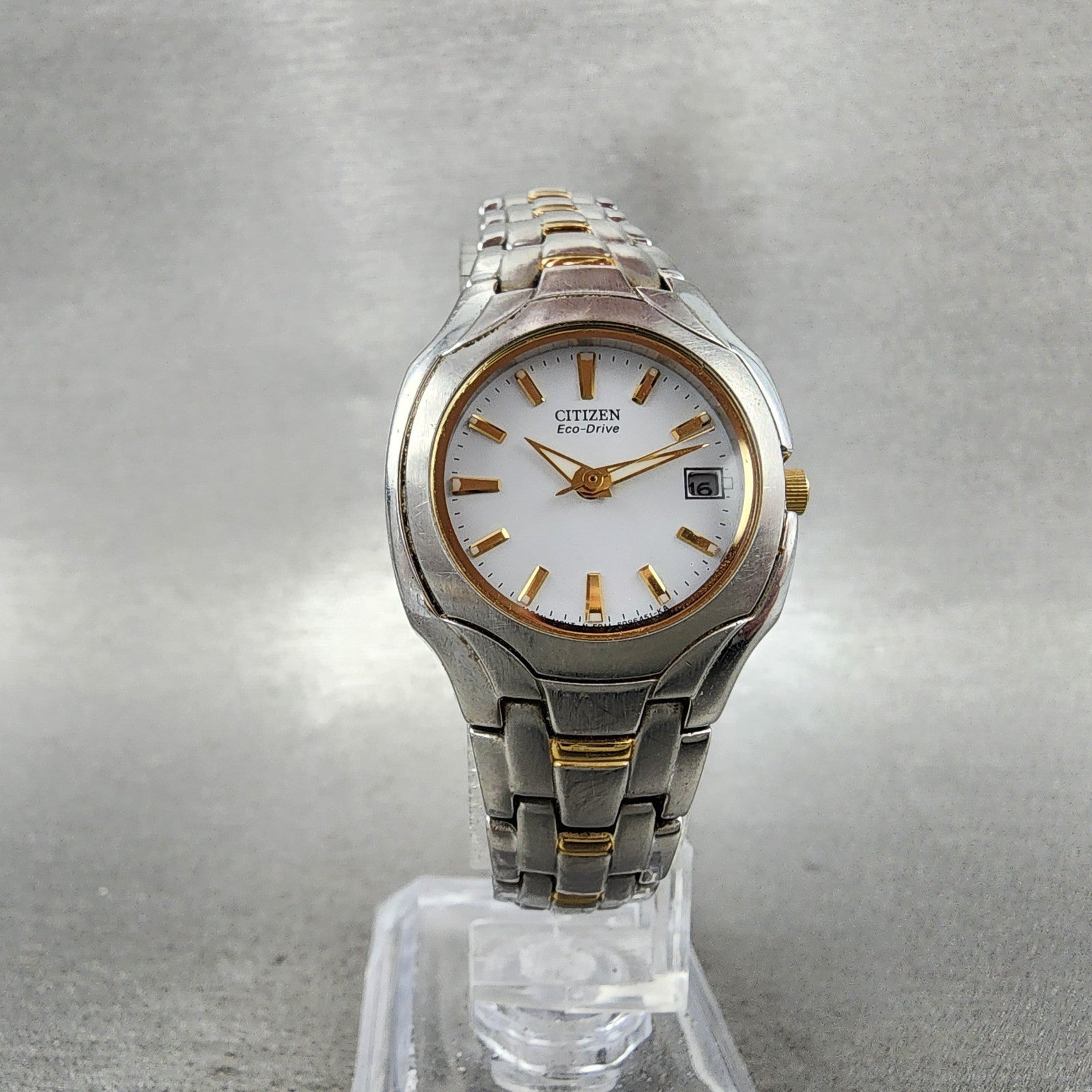 Citizen EcoDrive Watch Women 25mm White Dial Two Tone Date E011S049601 Run5
