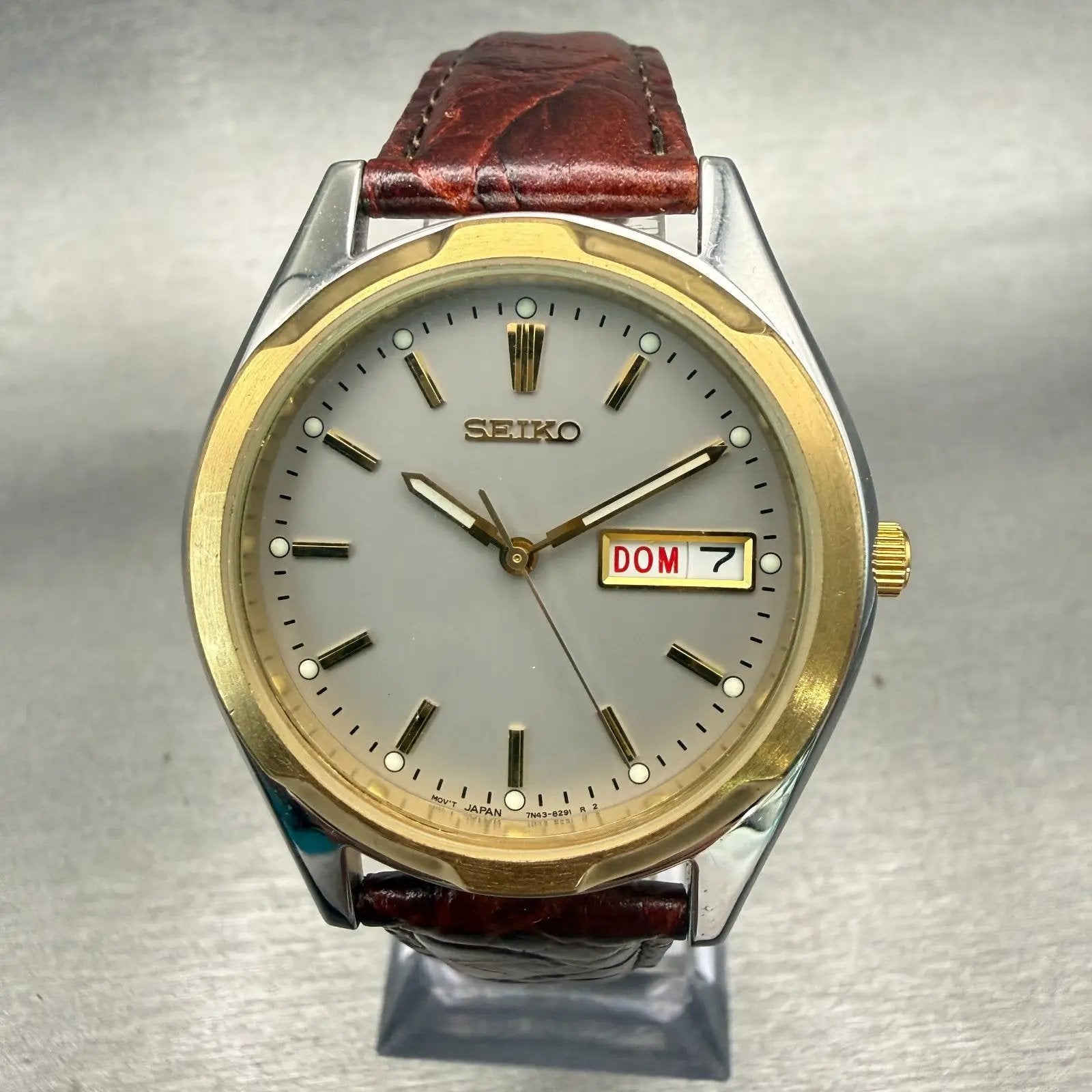 Seiko Watch Men 37mm Silver Dial Two Tone Daydate Round 7N43-8199 New Battery0