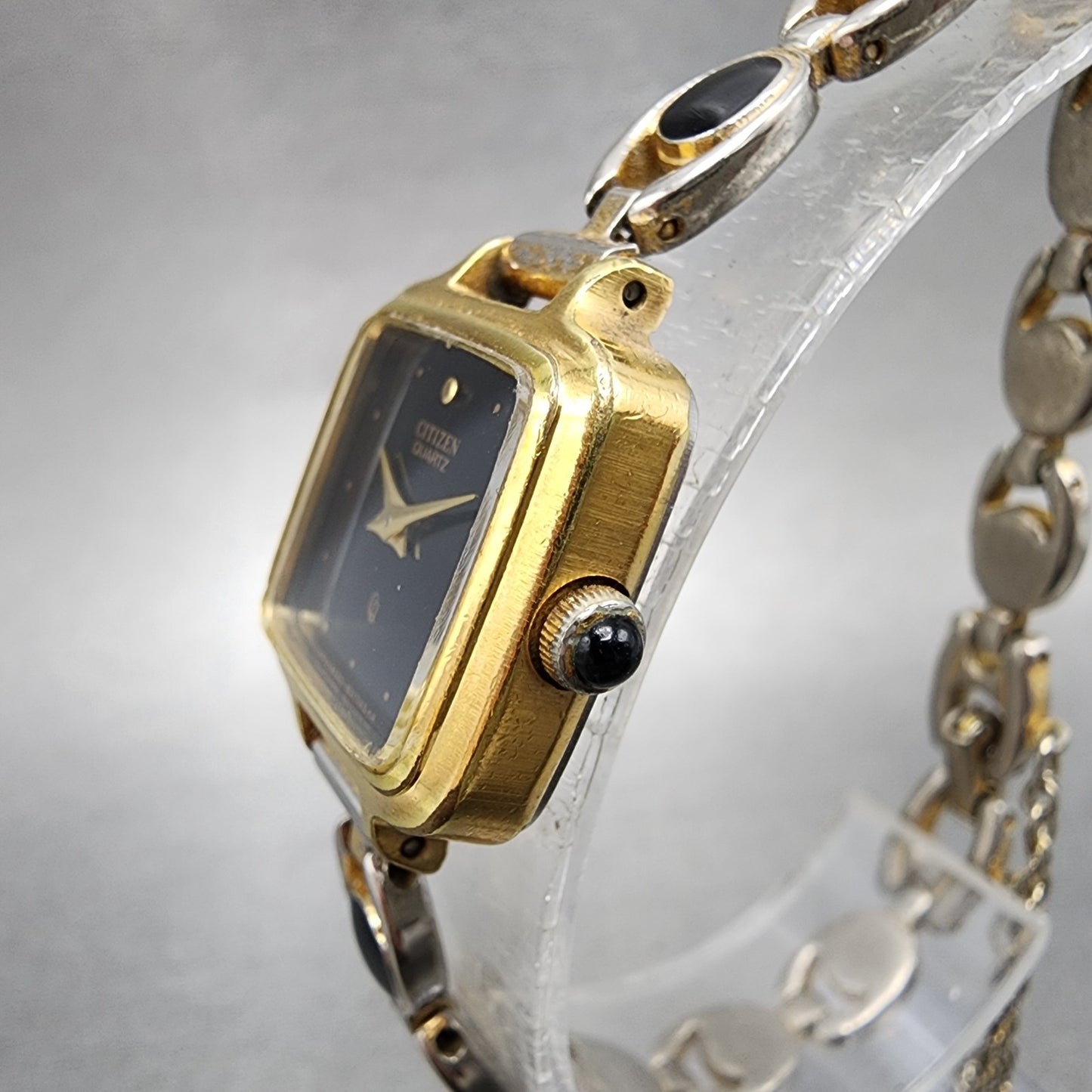 Citizen CQ Watch Women 19mm Black Dial Gold Tone Square 4831284 New Battery2