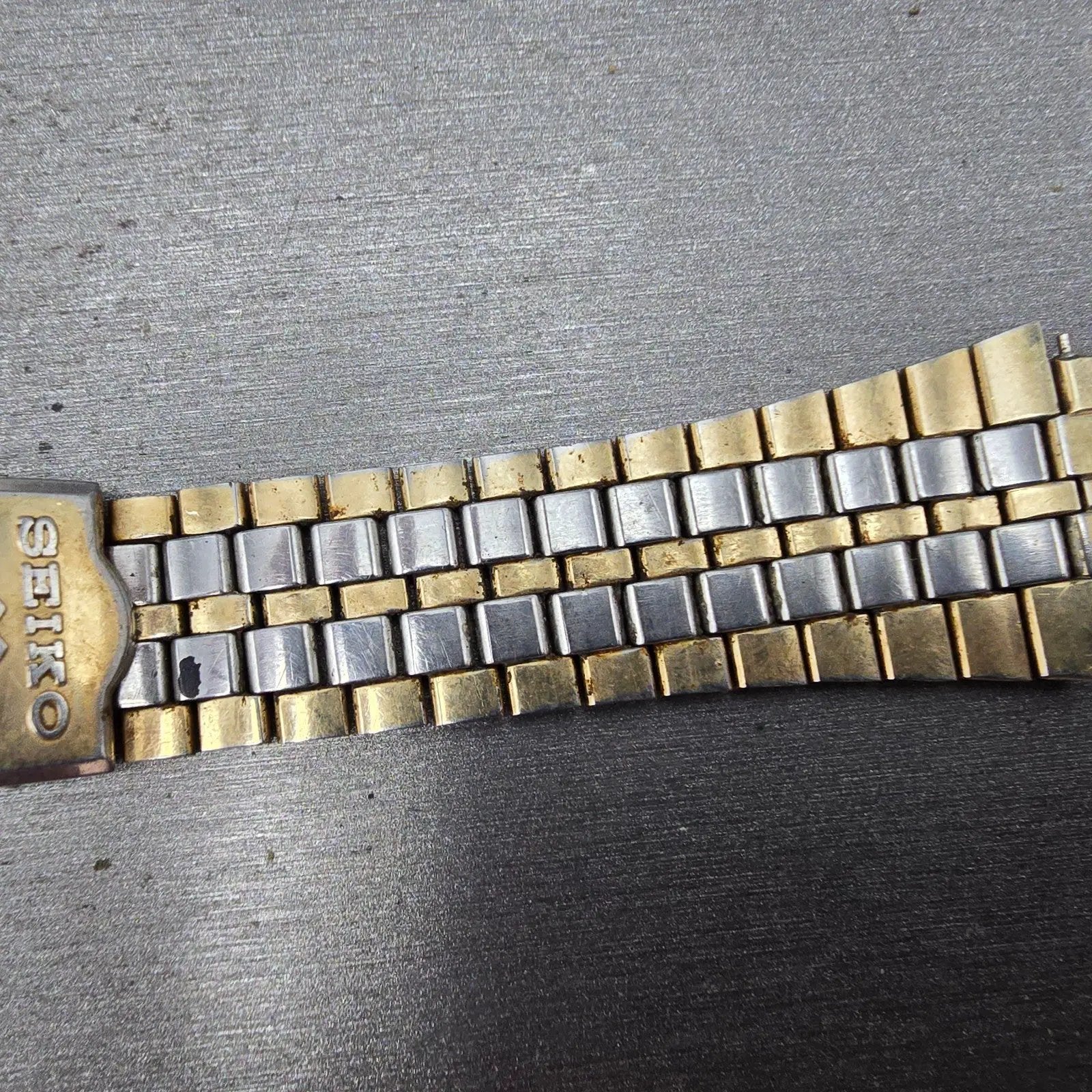 Seiko SQ Bracelet 17mm Stainless Steel Two Tone Tri Folding Clasp VTG Japan B2743