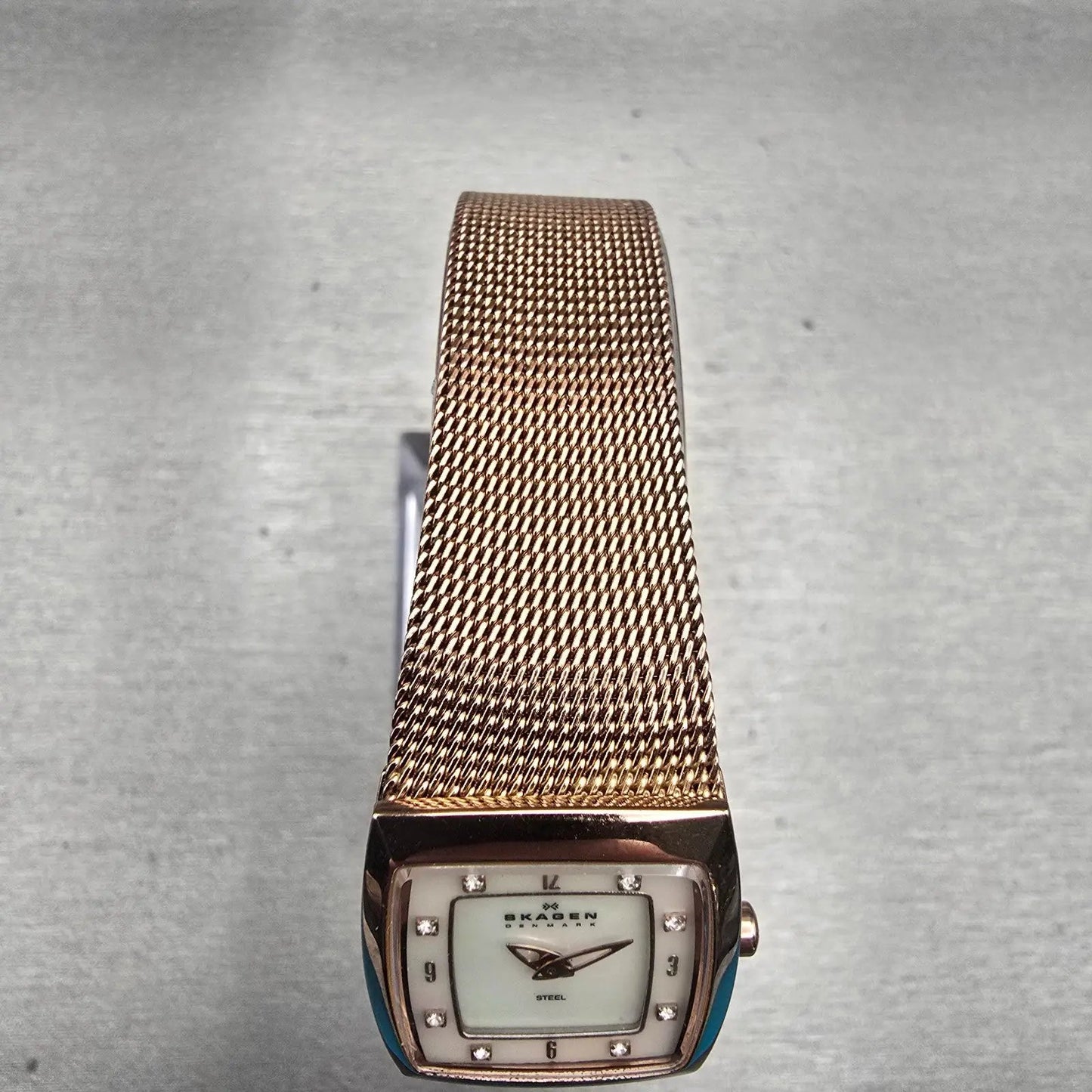 Skagen Denmark Watch Women 21mm MOP Dial Rose Gold Rectangle 380XSRR New Battery4