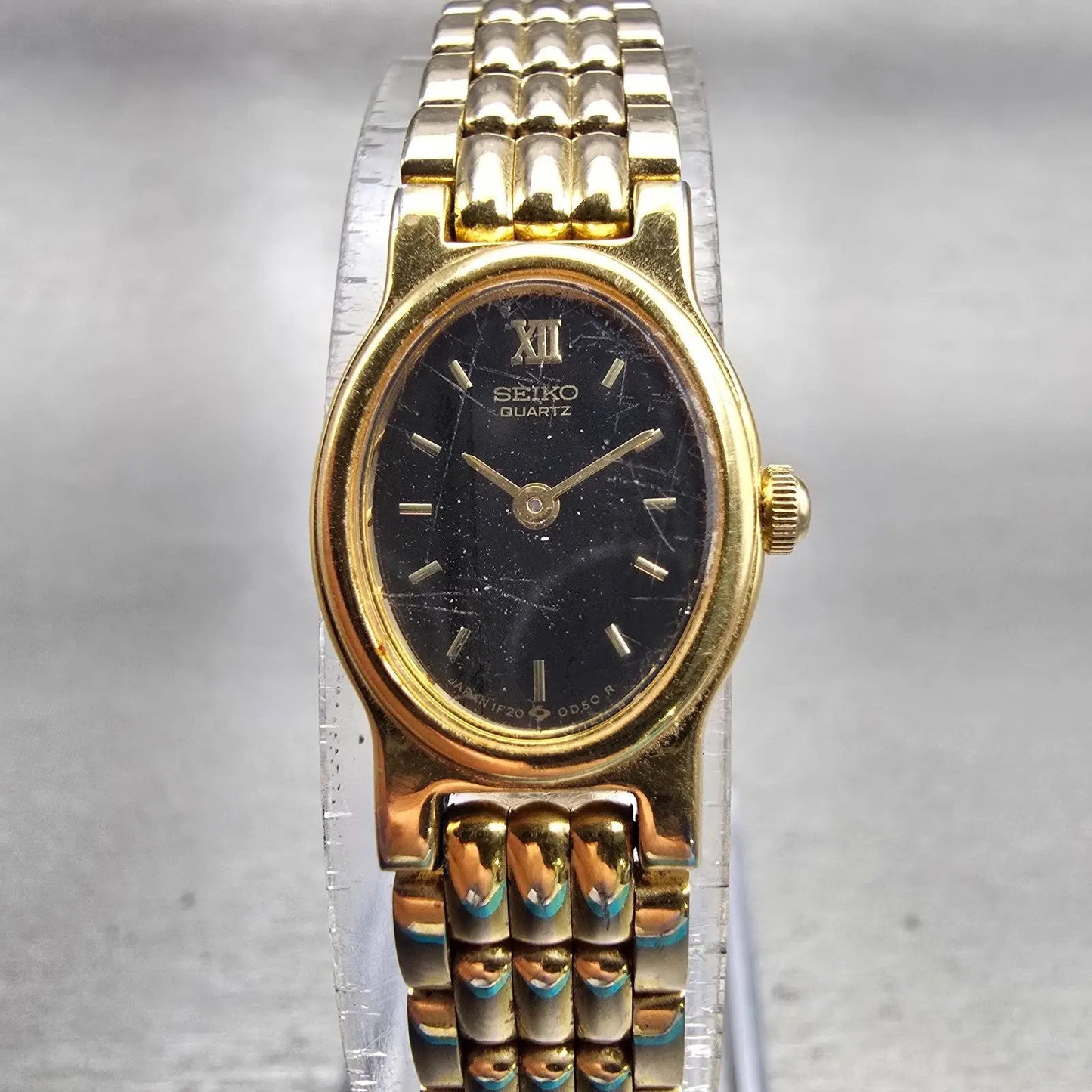 Seiko Watch Women 15mm Black Dial Gold Tone Oval 1F20-5B99 New Battery Vintage0