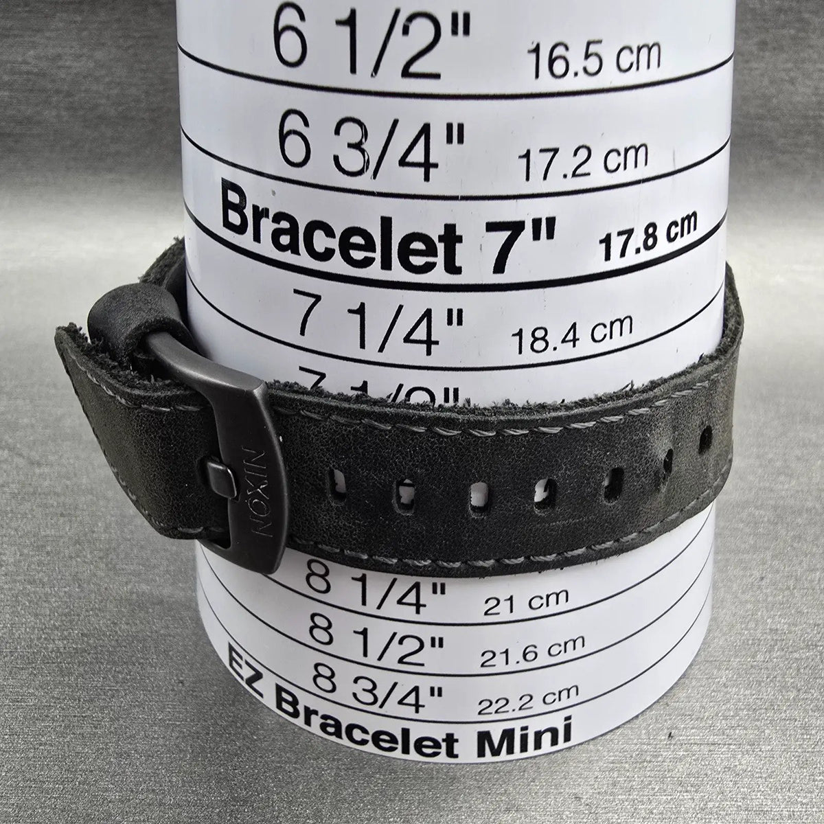 Nixon The Mod Watch Men 39mm Gray Dial Black Tone Round Leather Band New Battery9