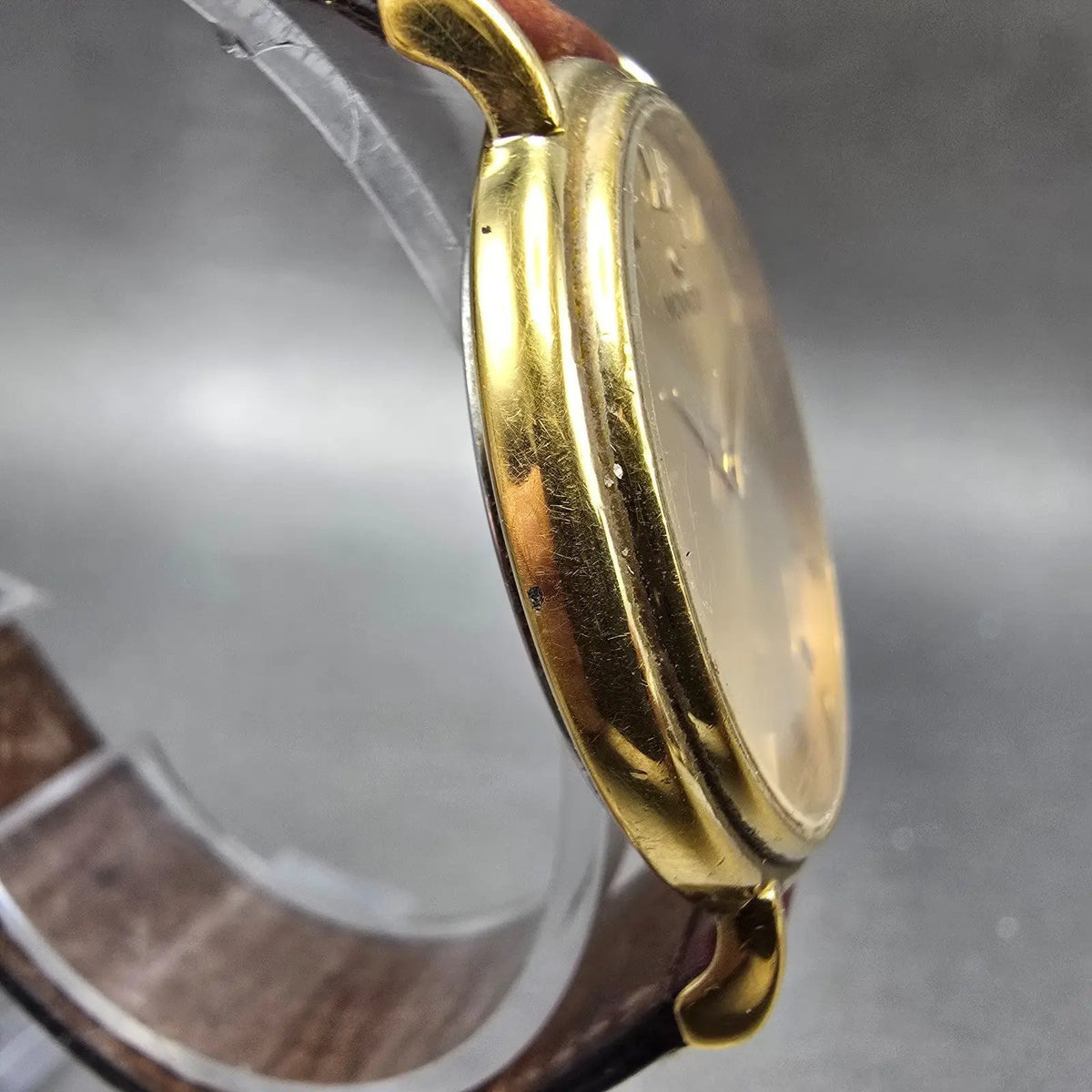 Movado Watch Men 34mm Gold Dial Gold Tone Round 87-E4-885 New Battery VTG3
