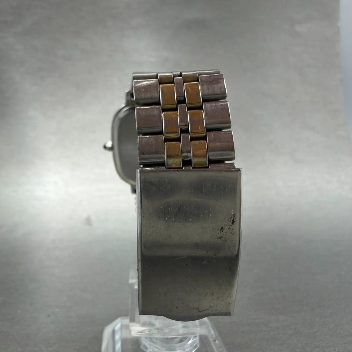 48099376