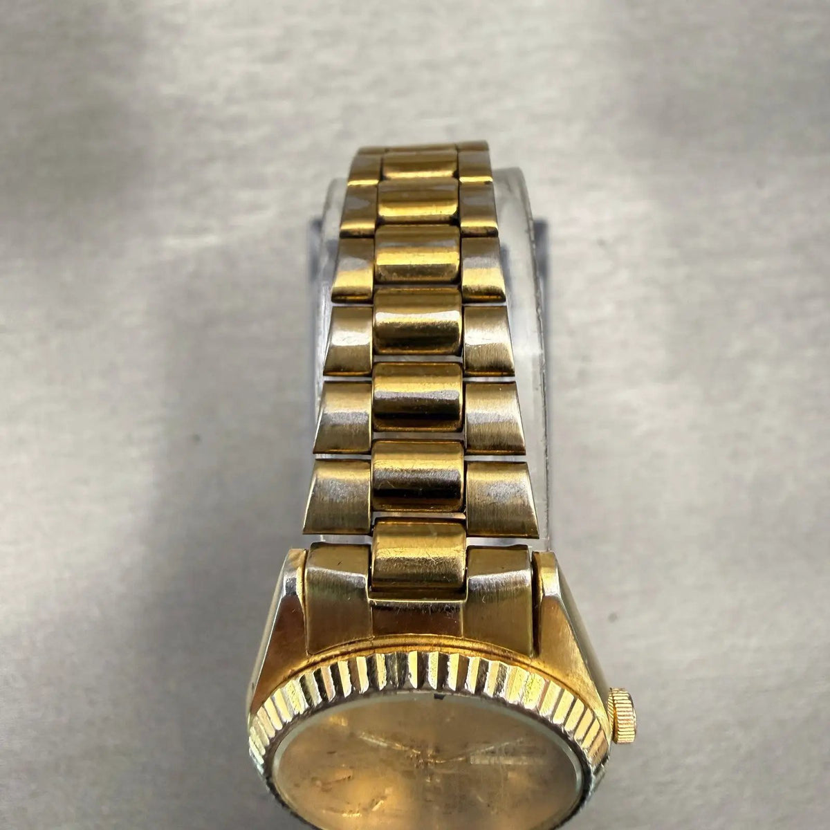 Seiko SQ Watch Women 24mm Gold Dial Gold Tone Daydate Round 3E23-0A69 New Batt4