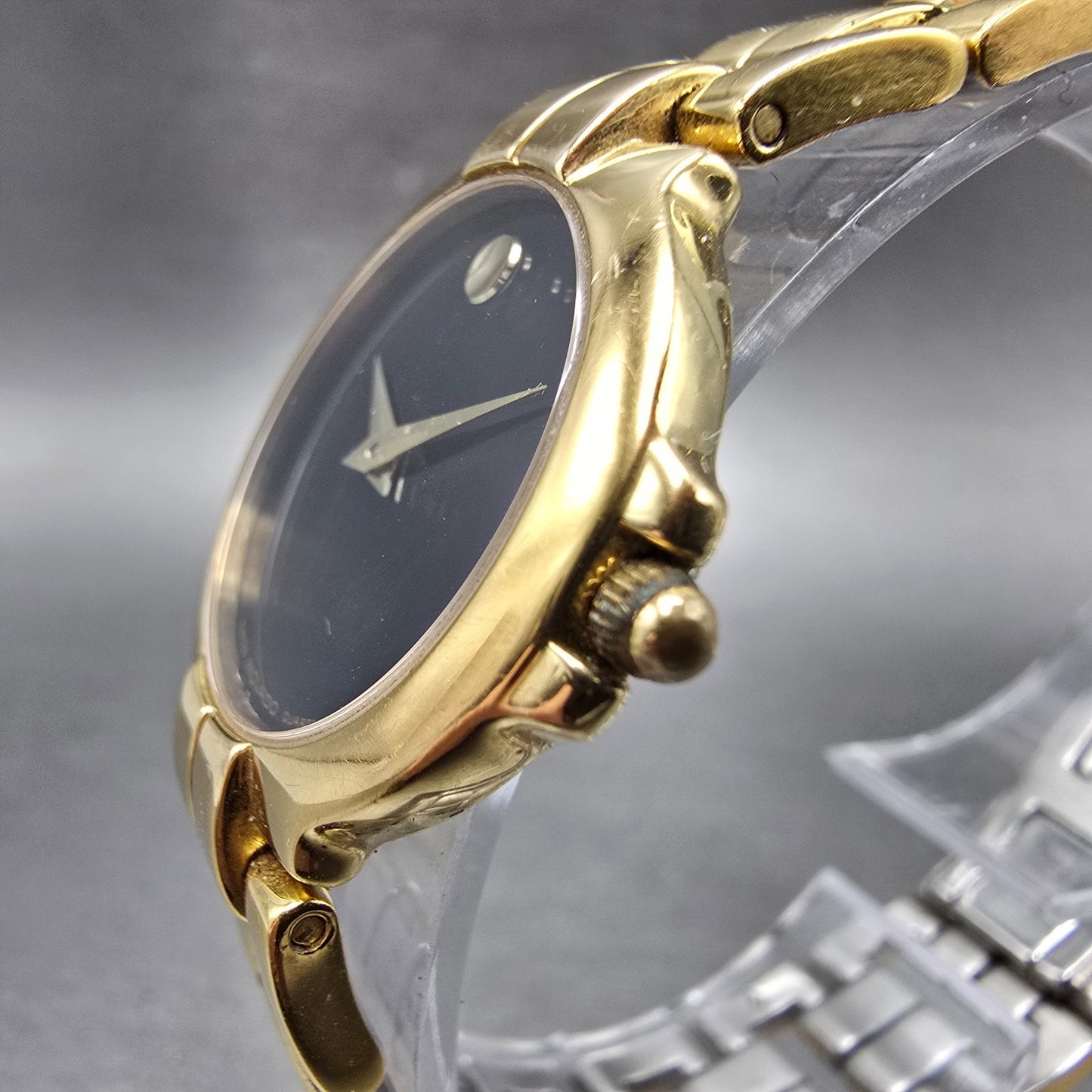 Movado Watch Women 26mm Black Dial Gold Tone Round 88-A1-844 New Battery2