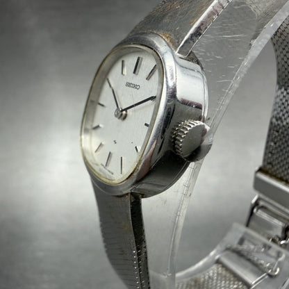 Seiko Watch Women 21mm Silver Dial Silver Tone Round Manual 11-4670 Runs2