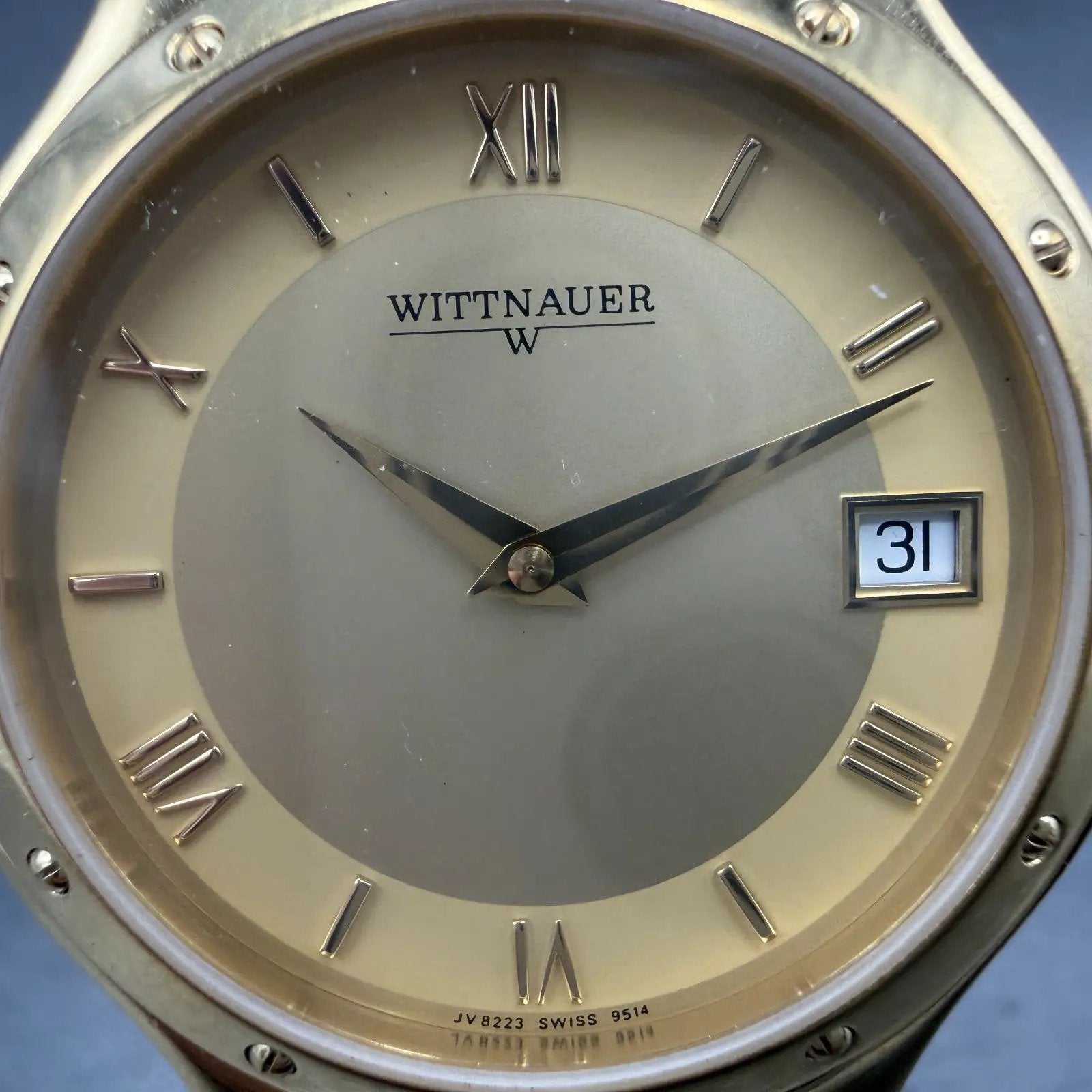 Wittnauer Watch Men 35mm Gold Dial Gold Tone Date Round JV8223 9514 PARTS2