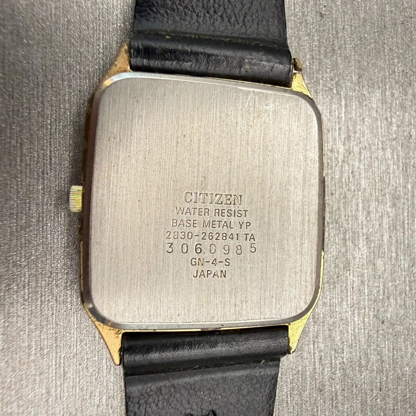 Citizen CQ Watch Men 27mm Gold Dial Gold Tone Rectangle 2830-262841 New Battery10