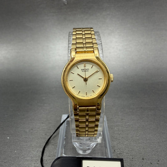 Seiko Watch Women 19mm Gold Dial Gold Tone Round V401-0099 NOS PARTS0