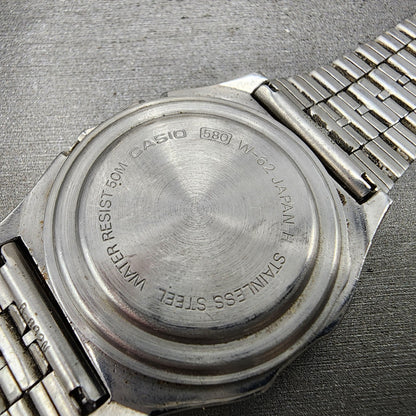 Casio W62 Watch Men 34mm Digital Silver Tone Octagon READ!! New Battery Vintage9