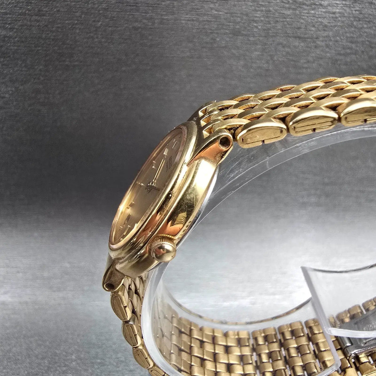 Seiko Watch Women 25mm Gold Dial Gold Tone Date Round 3Y09-0B59 New Battery2