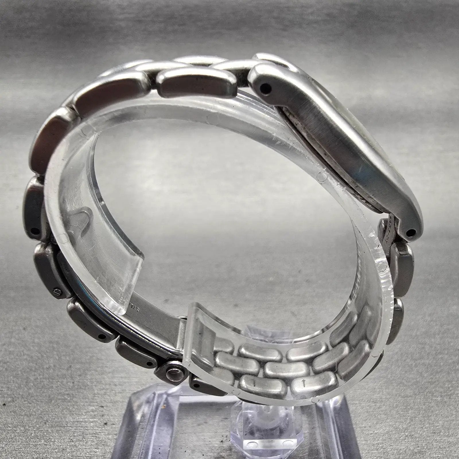 Seiko Vivace Watch Women 21mm White Dial Silver Tone Oval 4N01-5070 New Battery8