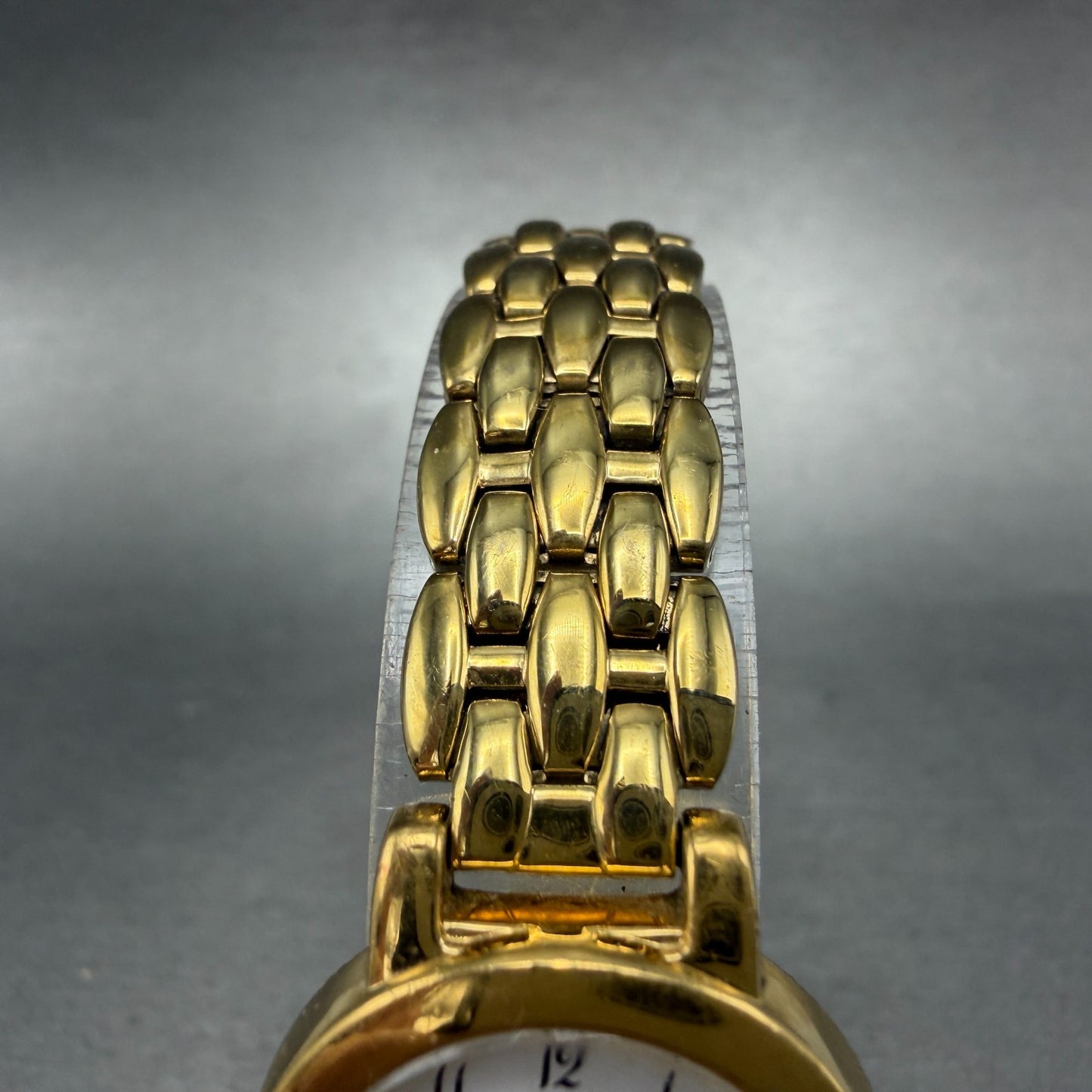 Seiko Watch Women 24mm White Dial Gold Tone Round 1N00-1E19 New Battery hKJh4