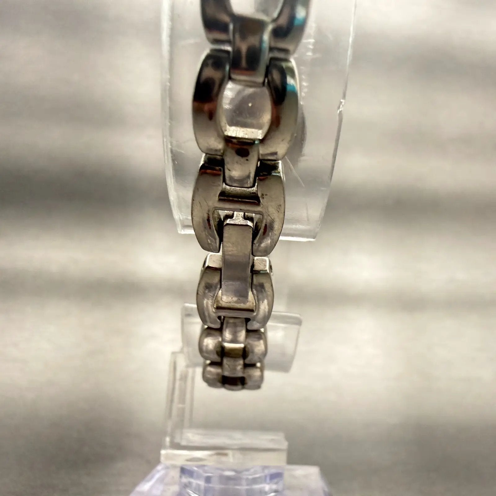 Seiko Pulsar Watch Women 18mm MOP Dial Silver Tone Gemmed 1N00-X222 New Battery7