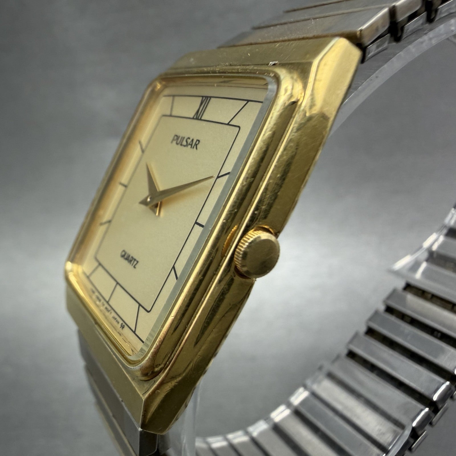 Pulsar Tank Watch Men 27mm Champagne Dial Gold Tone Rectangle Y130-5240 New Batt2