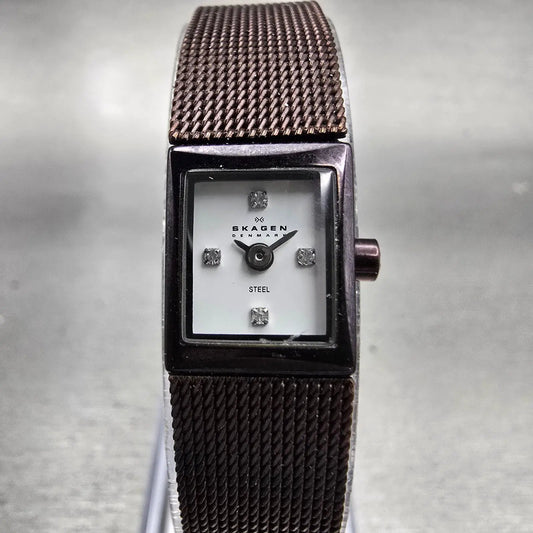Skagen Denmark Watch Women 12mm White Dial Brown Tone Rectangle 382SSBRD New Bat0