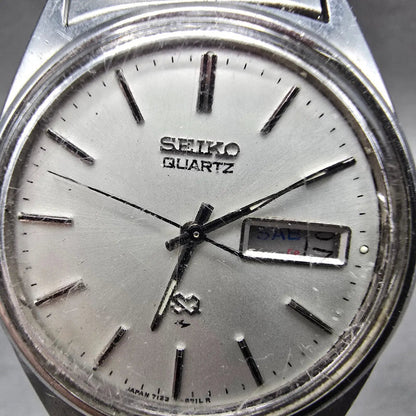 Seiko SQ Watch Men 35mm White Dial Silver Tone Daydate 7123-8290 PARTS2