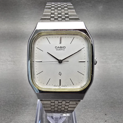 Casio Watch Men 32mm Silver Dial Silver Tone Rectangle MQ-300 New Battery VTG0