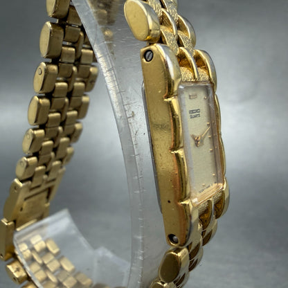 Seiko Tank Watch Women 13mm Champagne Dial Gold Tone 2E20-6210 New Battery3