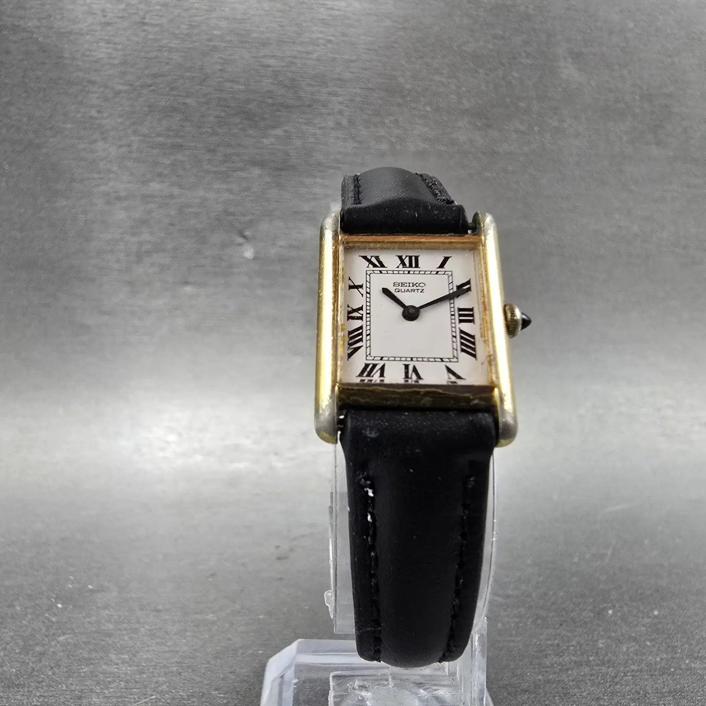 Seiko Tank Watch Women 18mm White Dial Gold Tone Rectangle 2C20-5019 New Battery6