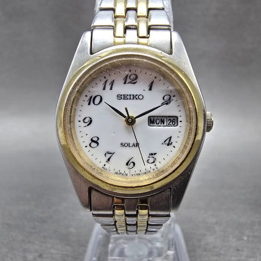 Seiko Solar Watch Women 26mm White Dial Two Tone Daydate Round V138-0AA0 Runs0