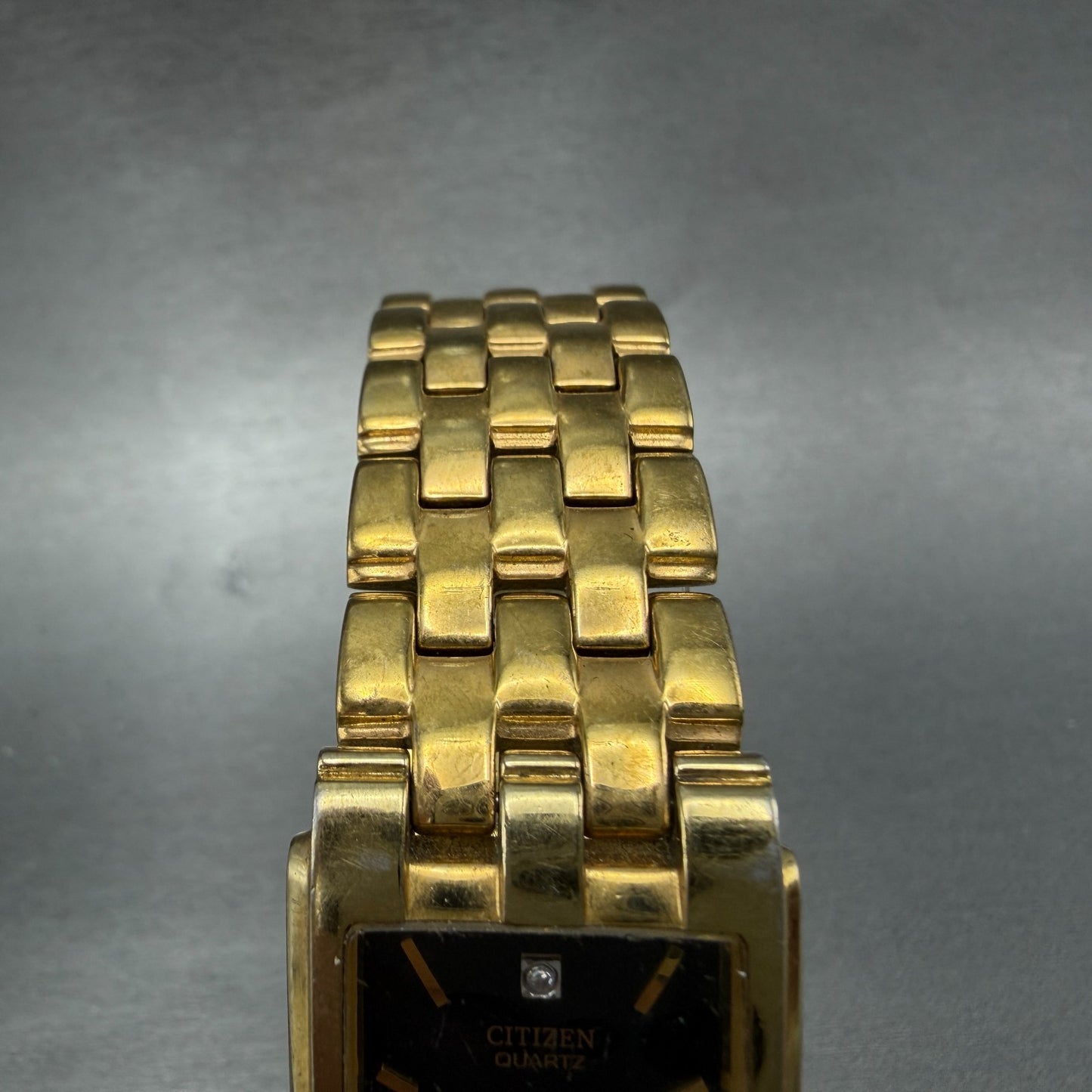 Citizen Tank Watch Men 24mm Black Dial Gold Tone 1022-K18078 New Battery 67HM4