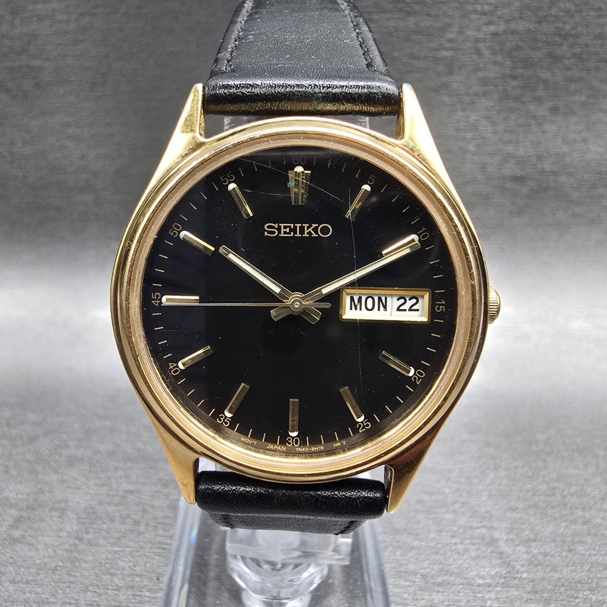 Seiko Watch Men 35mm Black Dial Gold Tone Daydate Round 7N43-8A99 New Battery0