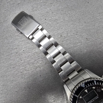 Elgin Dive Watch Men 42mm Black Dial Steel Atomic Solar Analog Digital Runs READ9