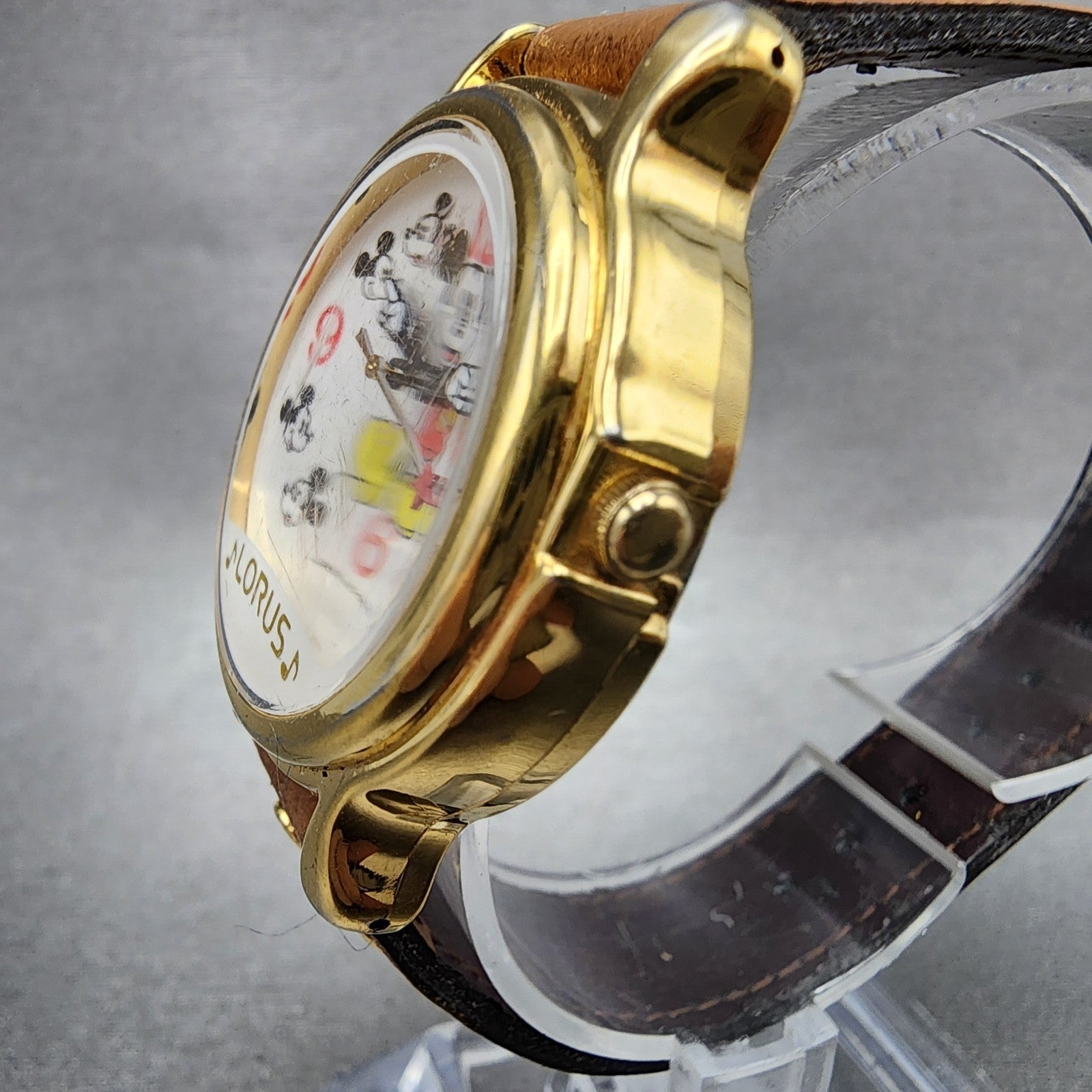 Lorus Mickey Mouse Watch Women 34mm White Dial Gold Tone Round V4220010 New Bat2
