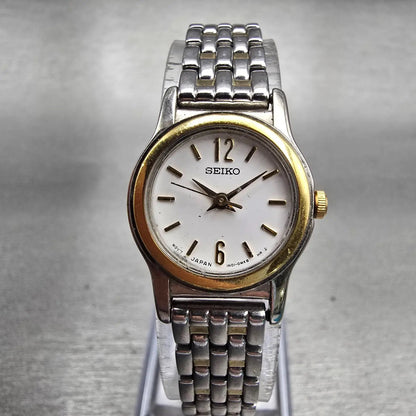 Seiko Watch Women 19mm White Dial Two Tone Round 1N01-0GD0 New Battery Vintage0