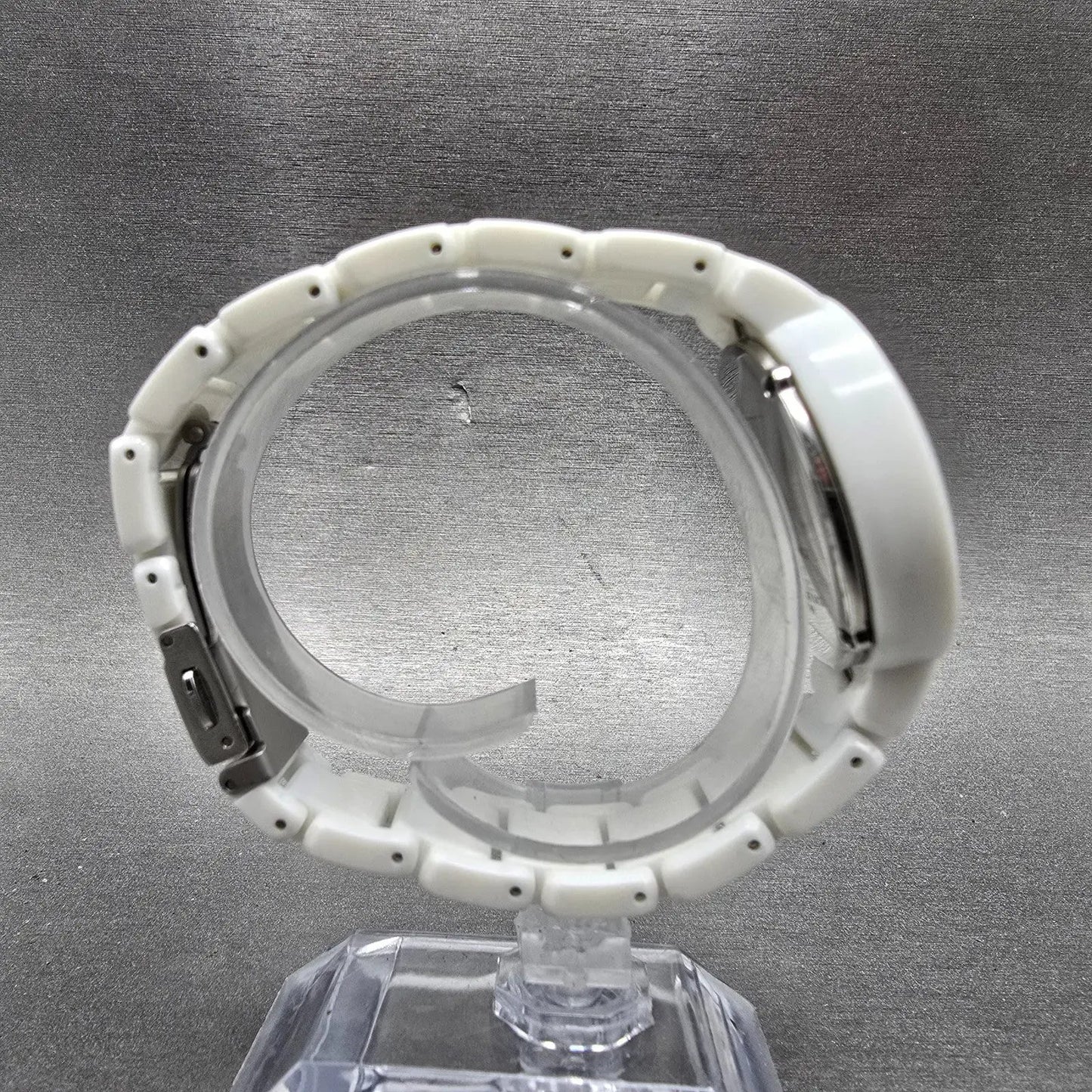Armani Exchange Watch Women 34mm White Dial White Tone Round AX4055 New Battery8