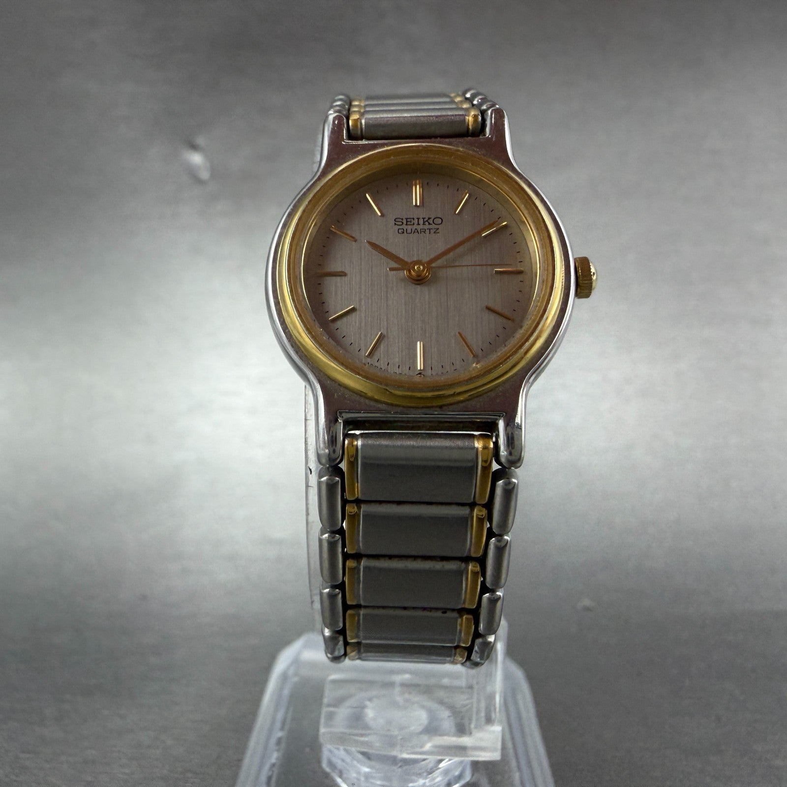 Seiko Watch Women 22mm Silver Dial Two Tone Round Vinatge 7321-0180 New Battery5