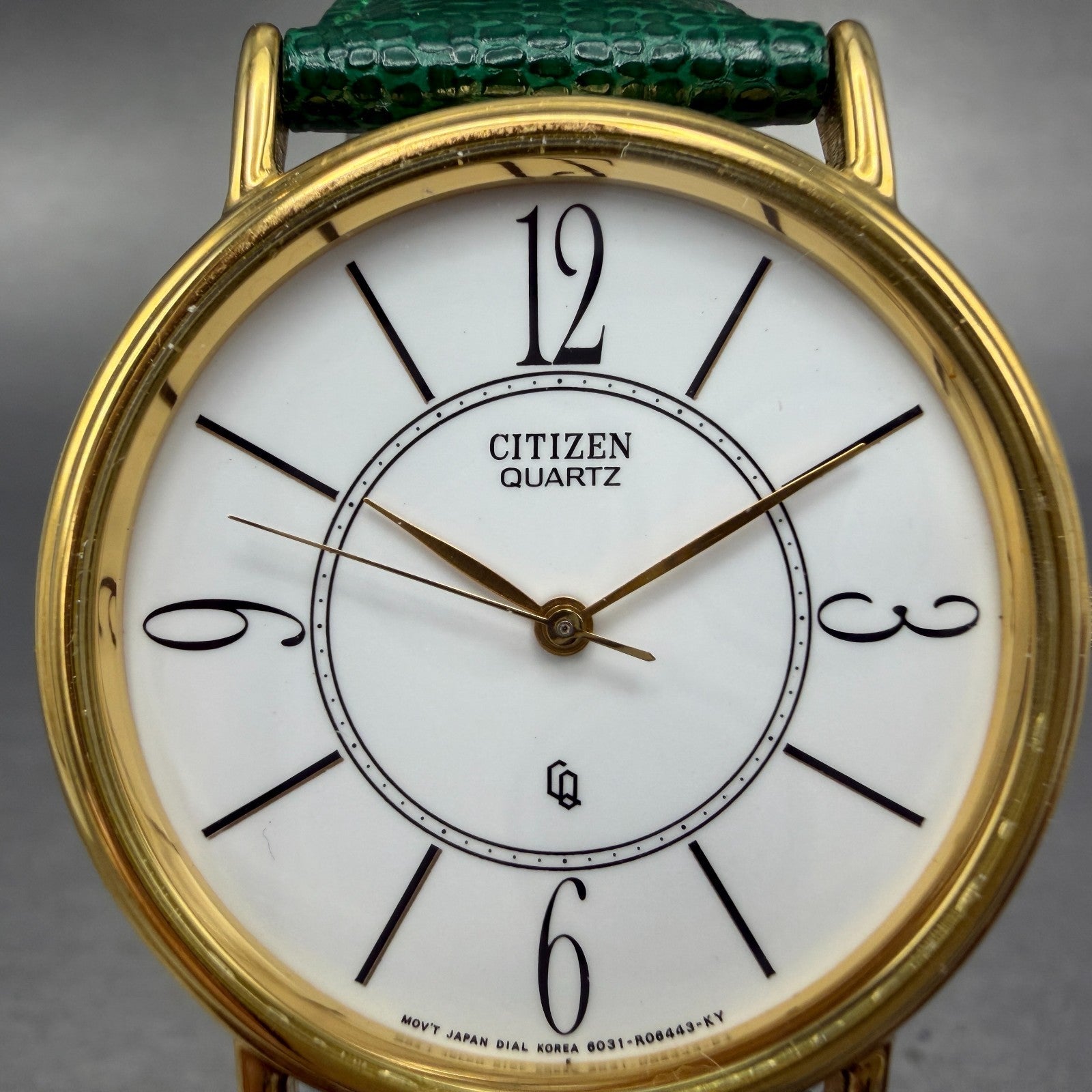 Citizen CQ Watch Men 34mm White Dial Gold Tone Round New Battery NOS 6031-R009441