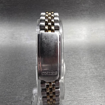 Seiko Watch Women 24mm Silver Dial Two Tone Daydate Round 7N83-0041 New Batt JP57