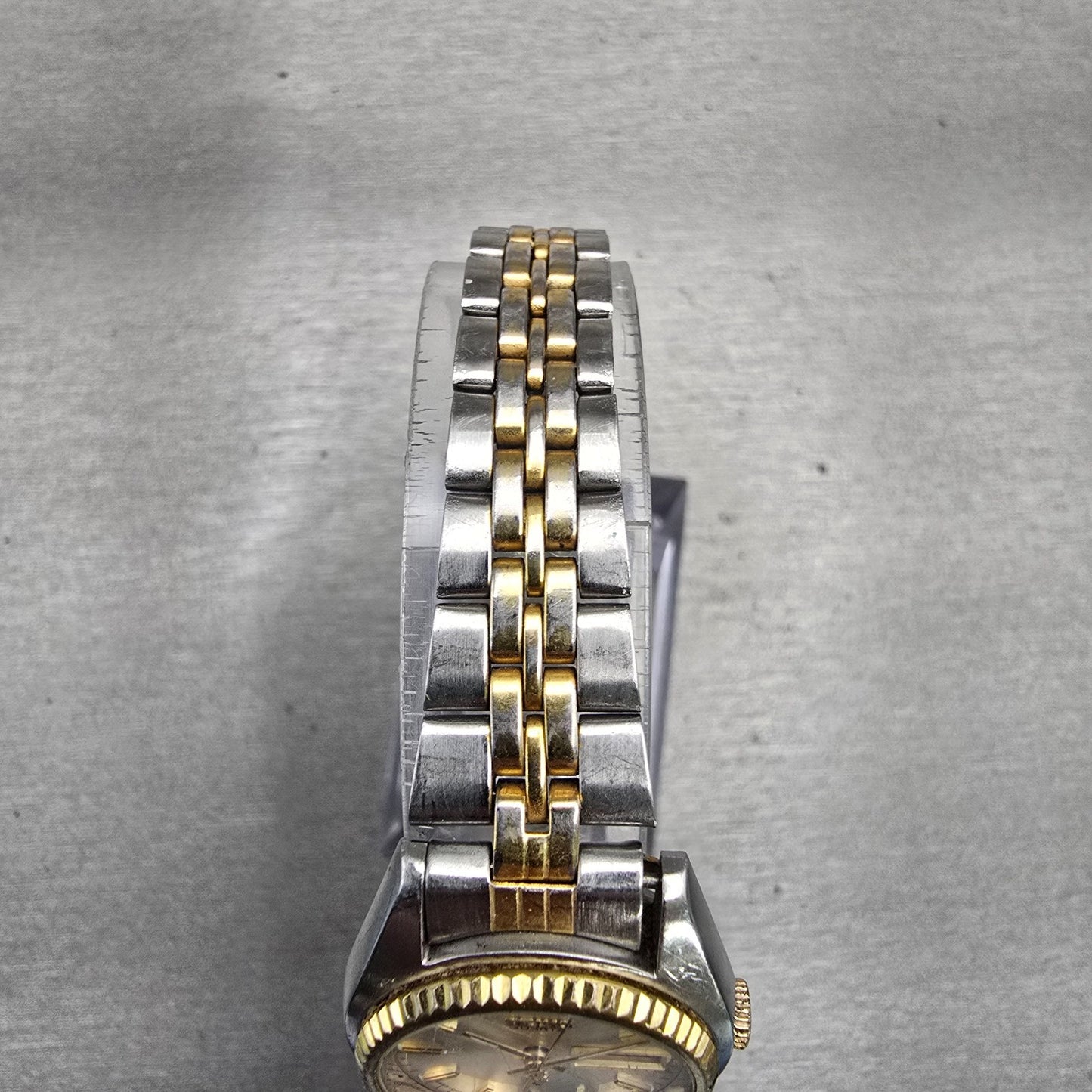 Seiko SQ Watch Women 24mm Silver Dial Two Tone Daydate Round 8523-0069 New Batt4