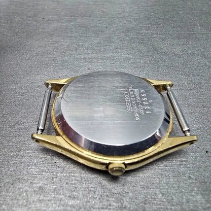Seiko SQ Watch Men 32mm White Dial Gold Daydate Round 8223-7080 VTG PARTS10