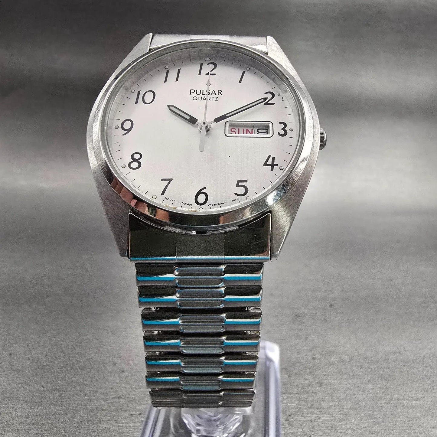 Seiko Pulsar Watch Men 36mm Silver Dial Silver Tone Daydate V533-9A00 New Batt5