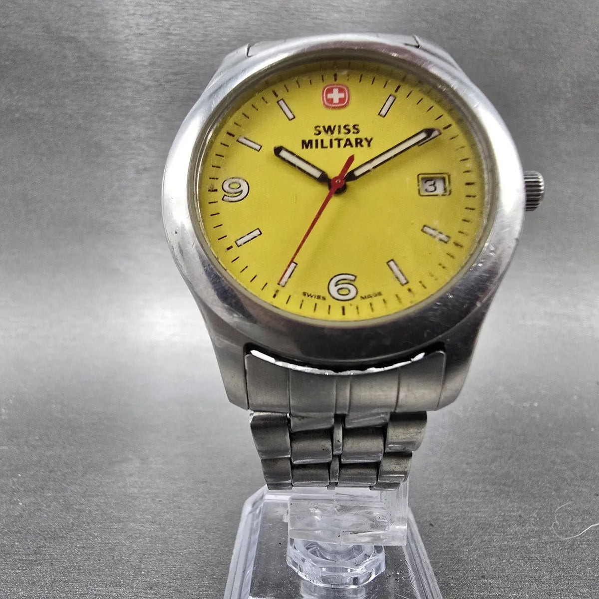 Wenger Swiss Military Watch Men 39mm Yellow Dial Steel Date Round 095.1535 PARTS6