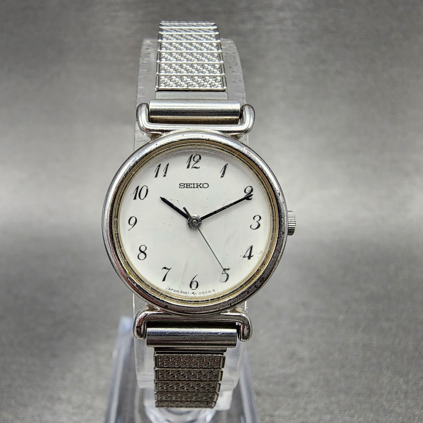 Seiko Watch Women 27mm White Dial Silver Tone Round 4N210052 New Battery0