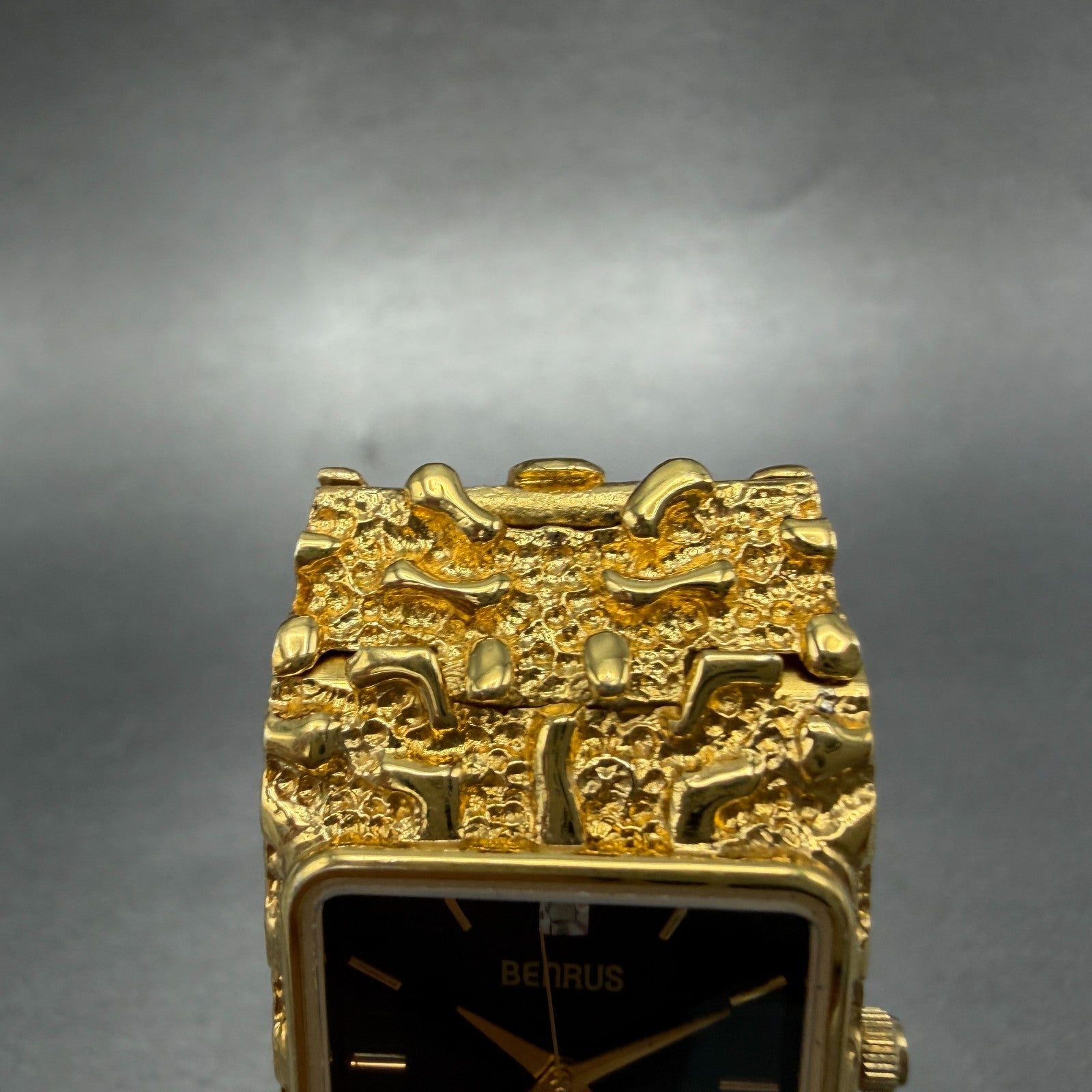 Benrus Gold Nugget Watch Unisex 28mm Black Dial Gold Tone Date Rectangle New bat4