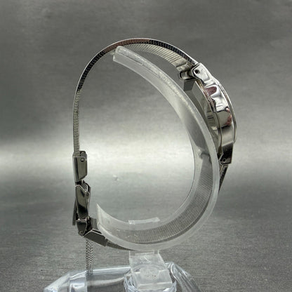 Seiko Watch Women 20mm Silver Dial Silver Tone Oval 16-5630 New Battery Vintage9