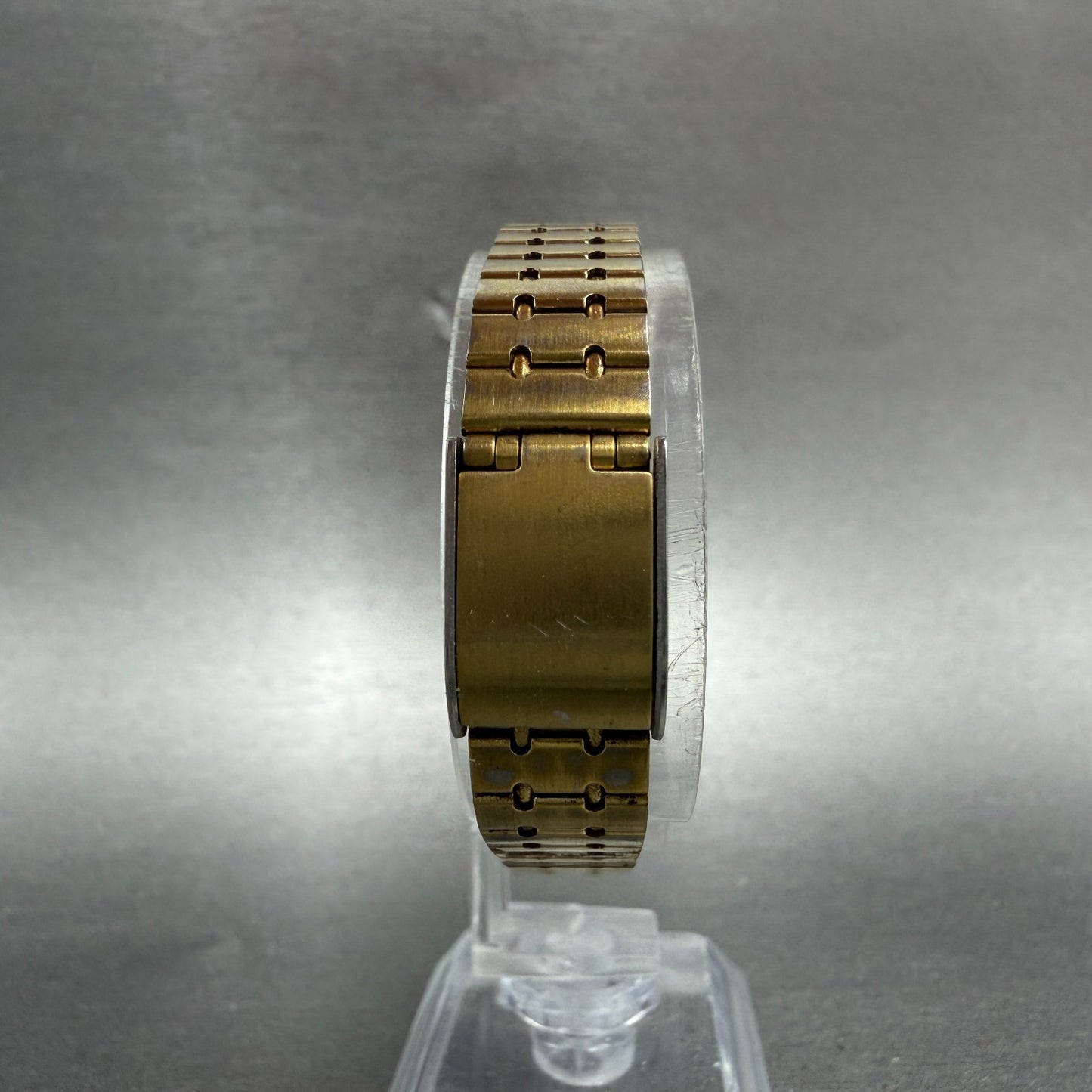 Seiko Tank Watch Women 17mm Black Dial gold Tone Octagon 2Y01-5D29 New Battery7