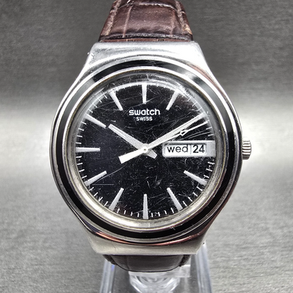 Swatch Charcoal Suit Watch Men 37mm Black Dial Silver Daydate YGS744 New Batt0